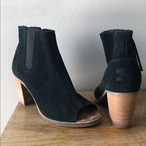 Toms Black Open Toe Wedge